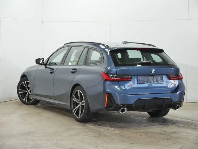 BMW 320 320d M-Sport Touring xDrive