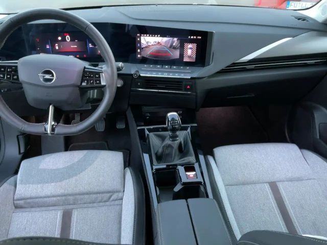 Opel Astra 1.2 Turbo Elegance Turbo