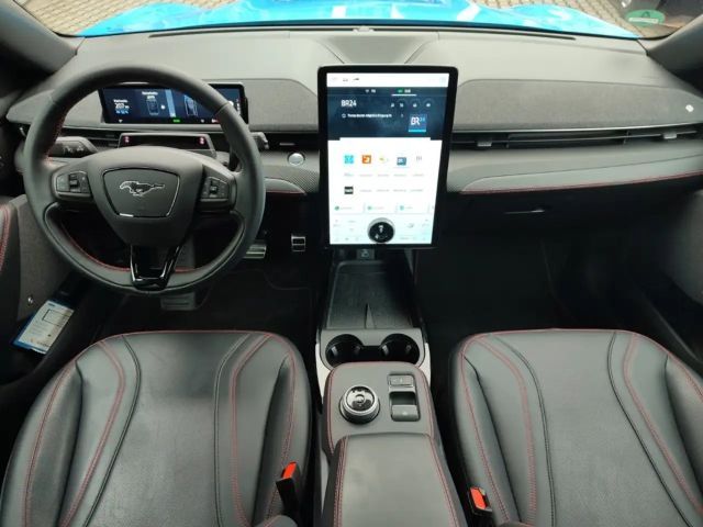 Ford Mustang Mach-E AWD Premium