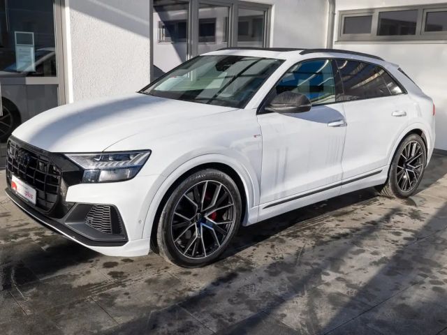 Audi Q8 55 TFSI Competition Quattro