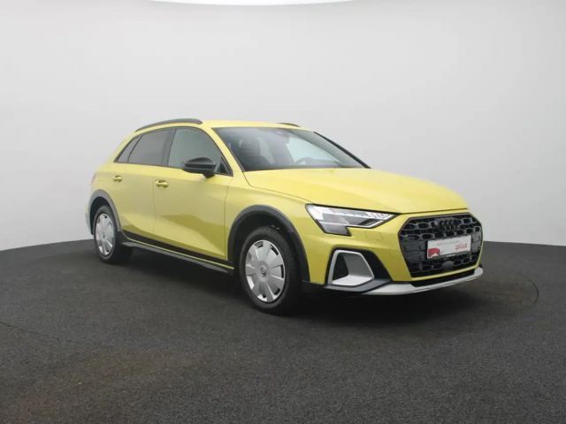 Audi A3 35 TFSI S-Line Sedan