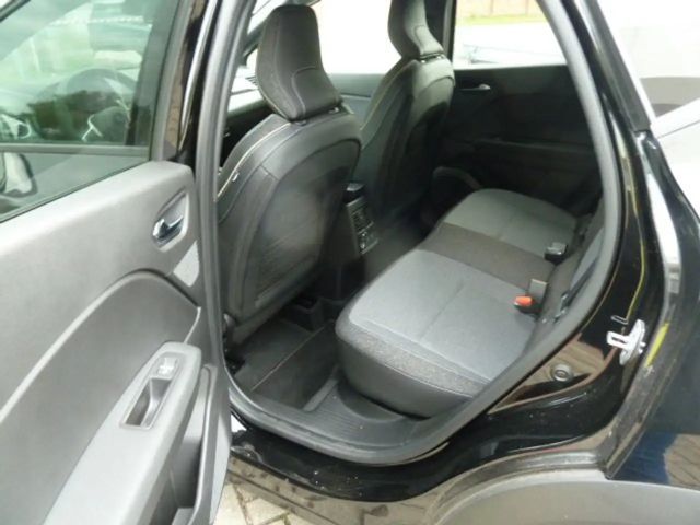 Renault Captur EDC TCe 160 Techno