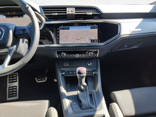 Audi Q3 35 TFSI S-Tronic