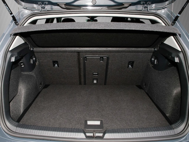 Volkswagen Golf 1.5 TSI Golf VIII