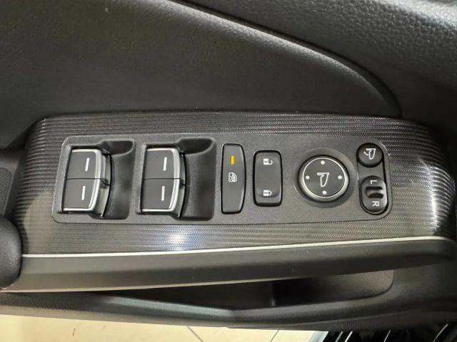 Honda Civic Advance Hybrid e:HEV