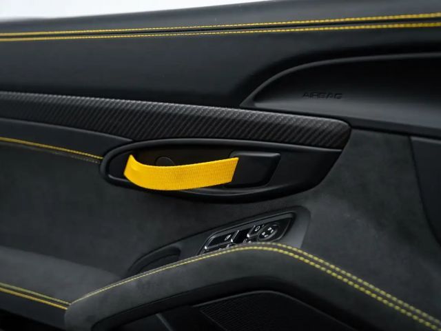 Porsche Cayman 718 Coupé RS