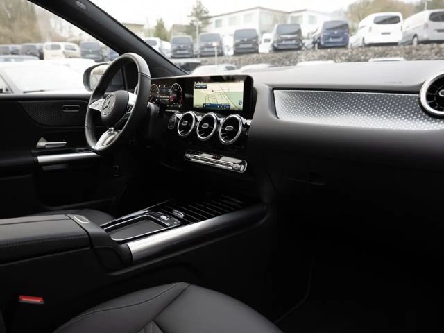 Mercedes-Benz B 180 Progressive