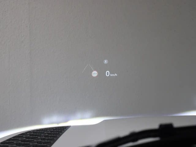 Land Rover Defender 110 D300 Dynamic SE