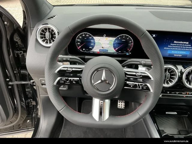 Mercedes-Benz GLA 180 GLA 180 AMGLine/Multibeam/AHK/EasyP/360°/Distron
