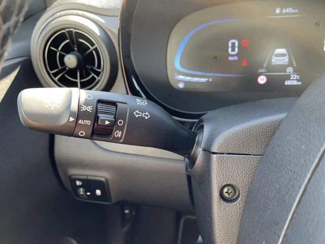 Hyundai i10 1.0T-GDI Virtual+Winterpaket+Kamera+CarPlay