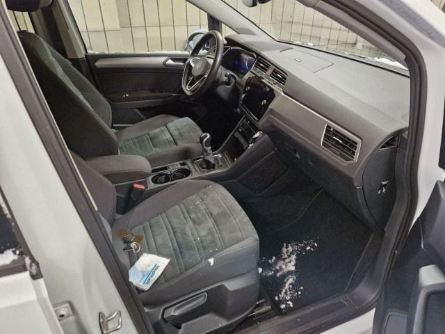 Volkswagen Touran 1.5 TSI Comfortline