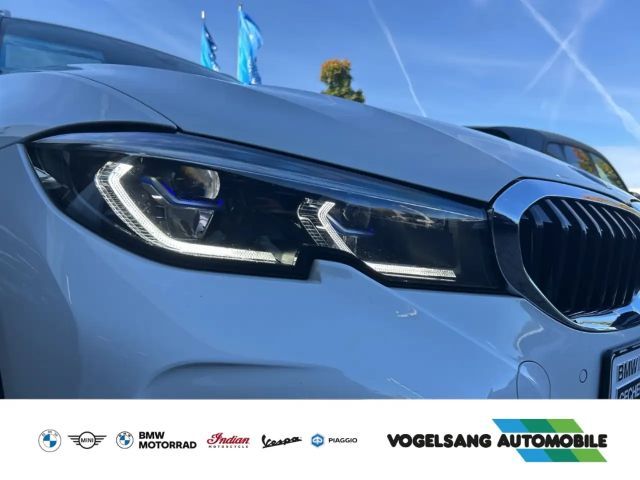 BMW 320 320d M-Sport Touring xDrive