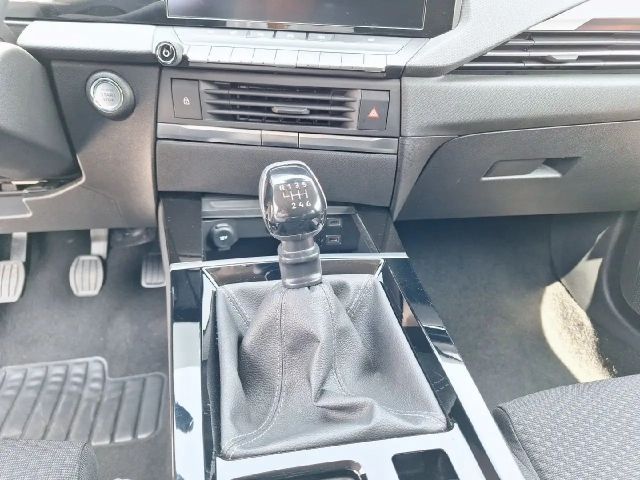 Opel Astra 1.2 Turbo Sports Tourer Turbo