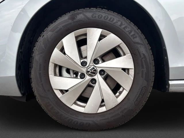 Volkswagen Passat Business Variant