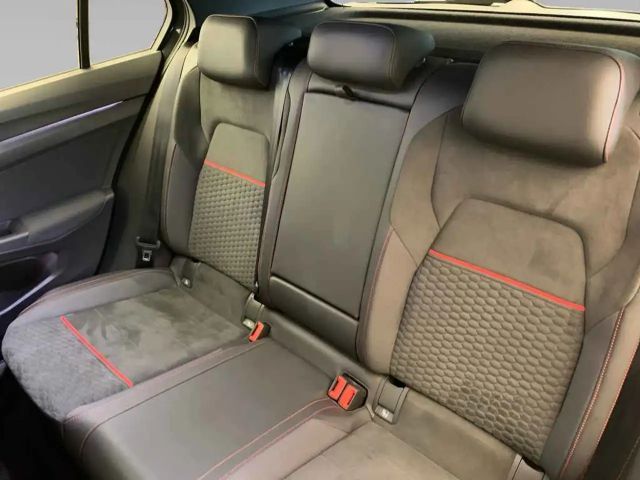 Volkswagen Golf DSG GTI