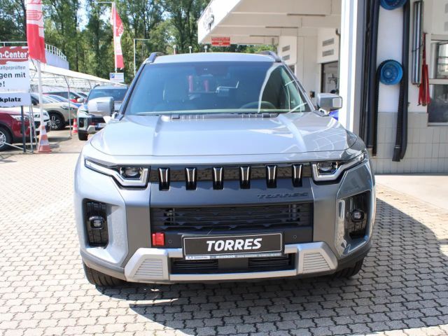 SsangYong Torres 2WD Forest Edition