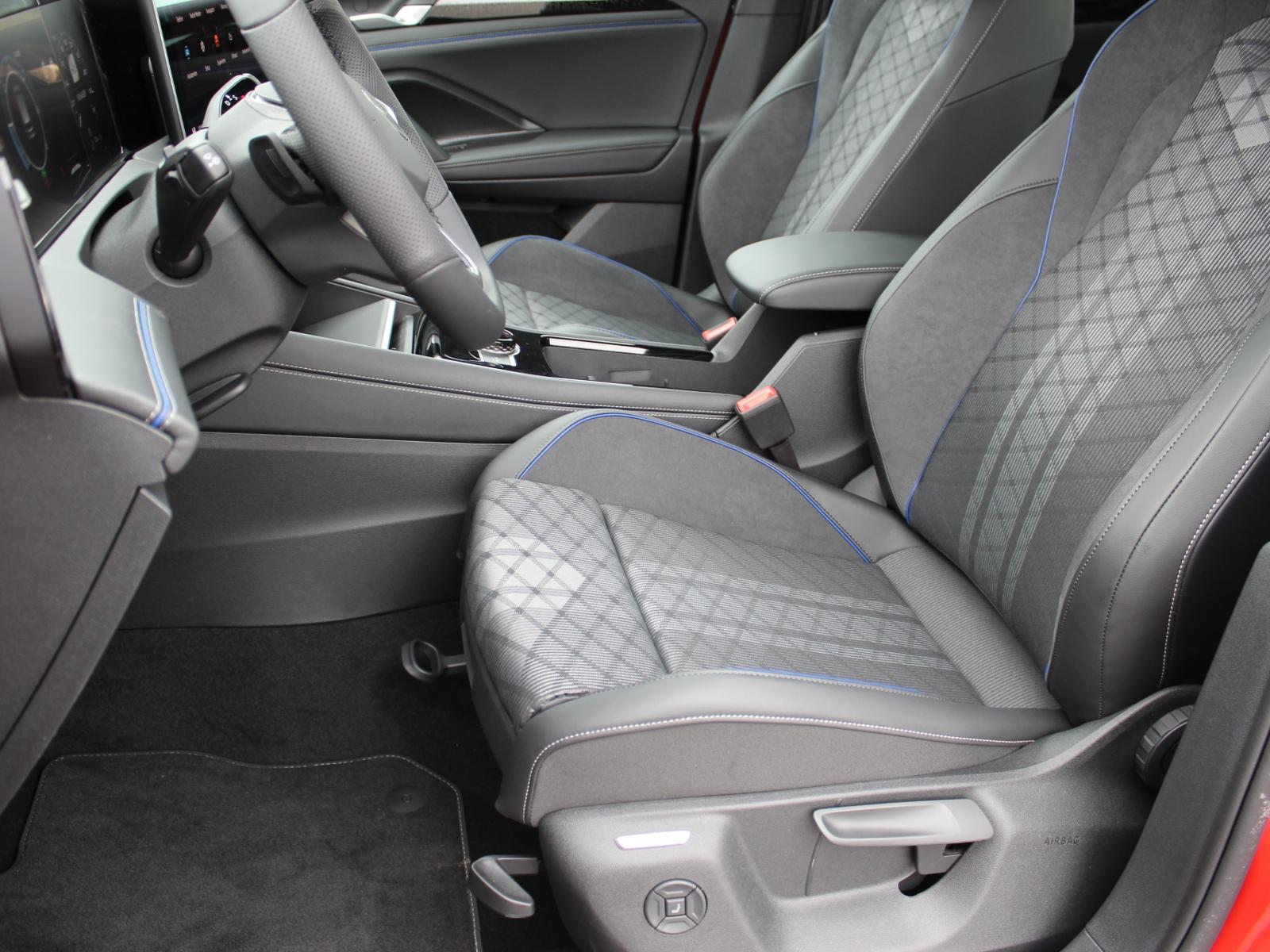 Volkswagen Tiguan IQ.Drive R-Line