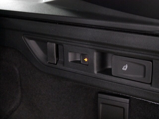 Volkswagen Passat R-Line eHybrid