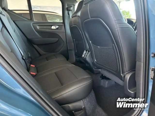 Volvo XC40 Business Dark Plus