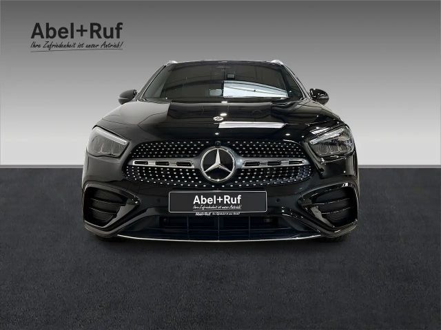 Mercedes-Benz GLA 200 AMG Line GLA 200 d