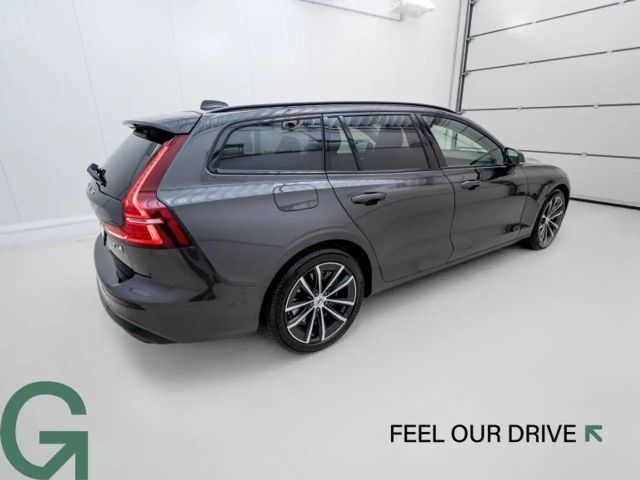 Volvo V60 AWD Dark Plus T6