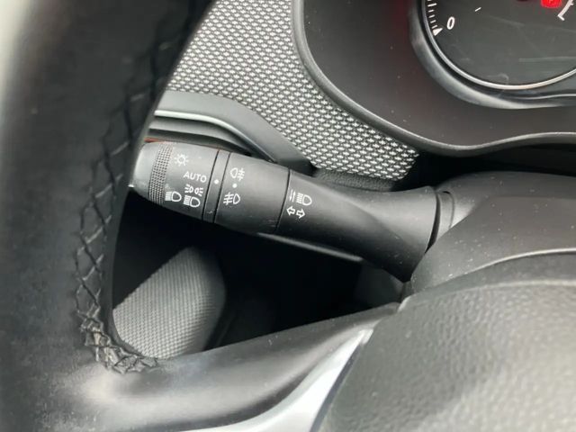 Dacia Sandero Comfort Stepway TCe 90