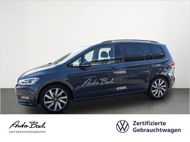 Volkswagen Touran 1.5 TSI DSG