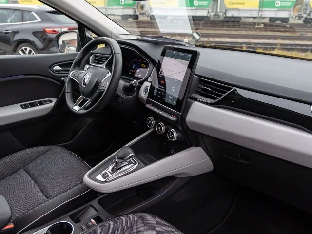 Renault Captur E-Tech Hybrid