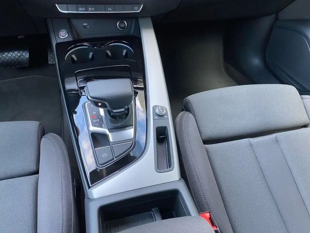 Audi A4 35 TDI S-Tronic