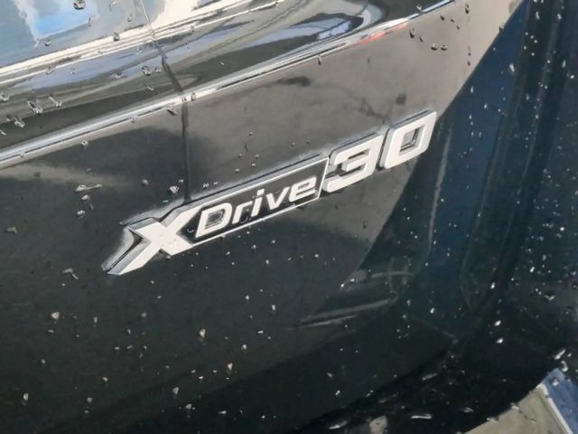 BMW iX1 Drive pro M-Sport xDrive30