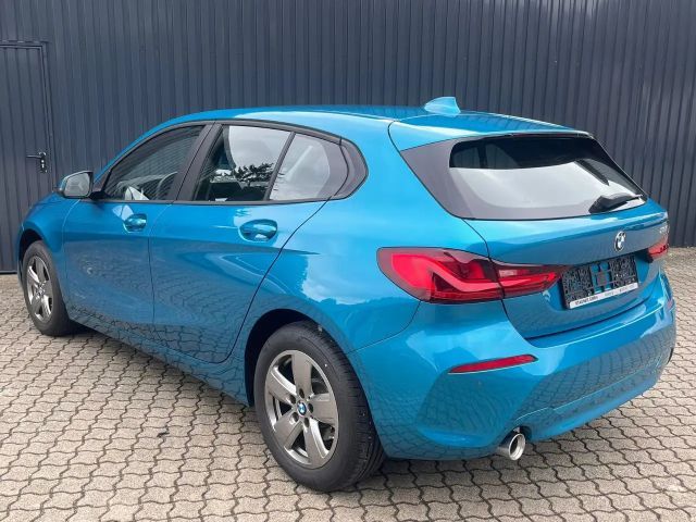 BMW 116 116i 5-deurs Sedan