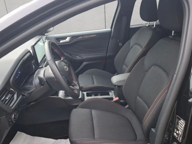 Ford Focus EcoBoost ST Line Wagon