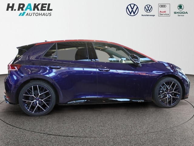Volkswagen ID.3 FIRE+ICE *360°*H&K*KEYLESS*