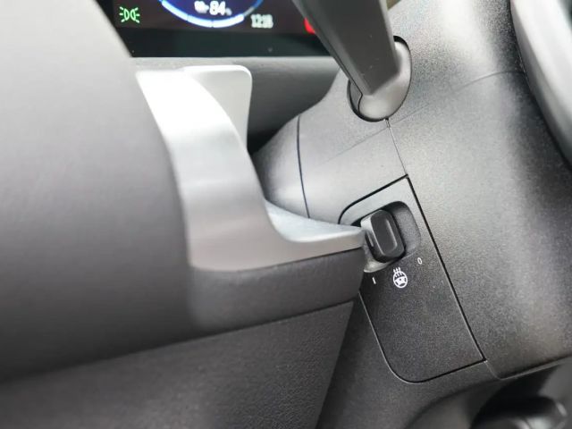 Mercedes-Benz EQB 300 4MATIC Electric Art