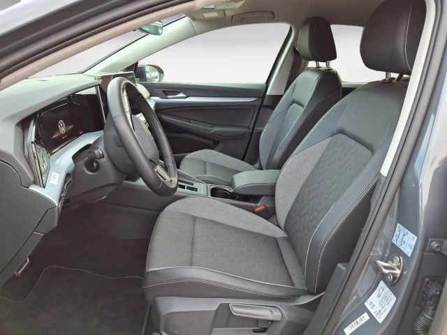 Volkswagen Golf DSG Life