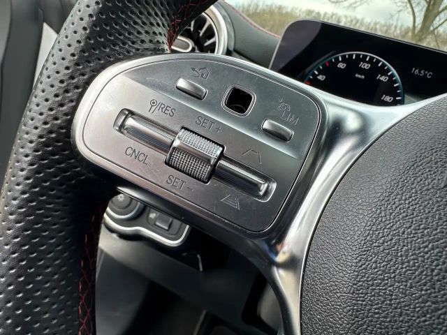 Mercedes-Benz CLA 200 AMG Line CLA 200 d