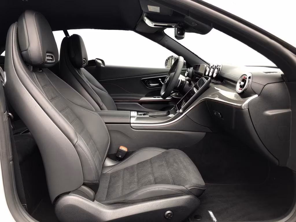 Mercedes-Benz CLE 300 4MATIC AMG Line