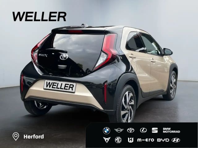 Toyota Aygo X Bi-Tone Hatchback