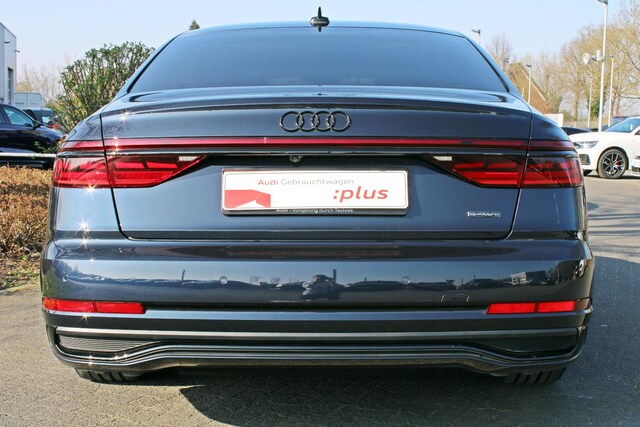 Audi A8 55 TFSI Lang Quattro