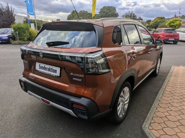 Suzuki S-Cross AllGrip Hybrid