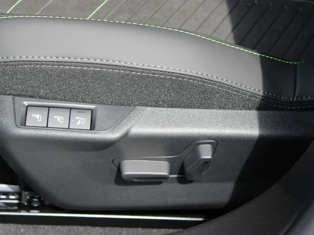 Peugeot 2008 EAT8 GT-Line PureTech