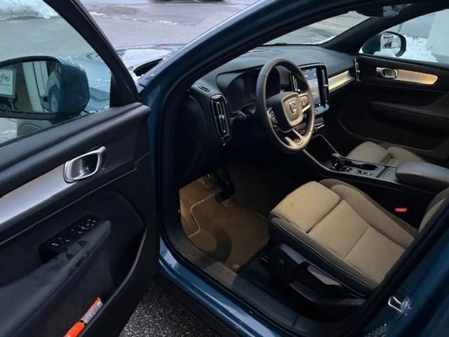 Volvo XC40 Core