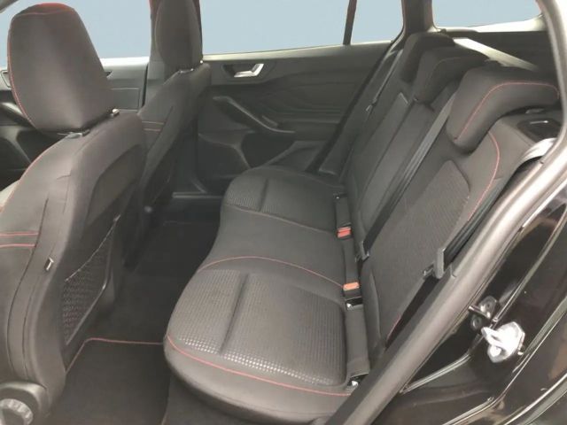 Ford Focus EcoBoost ST Line Wagon