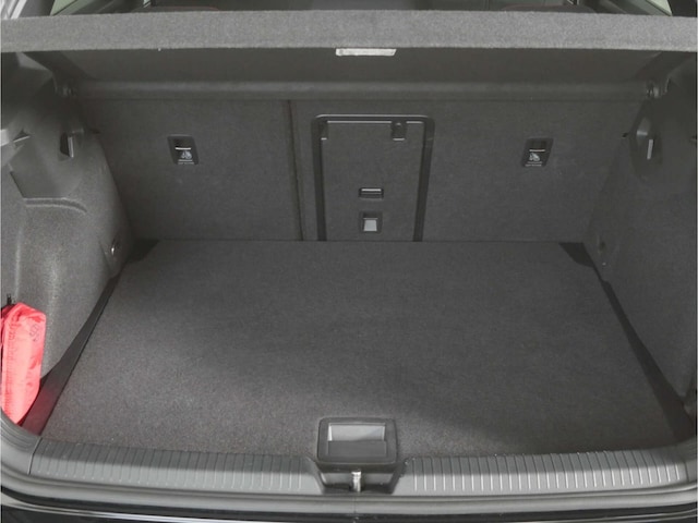 Volkswagen Golf 2.0 TSI Style