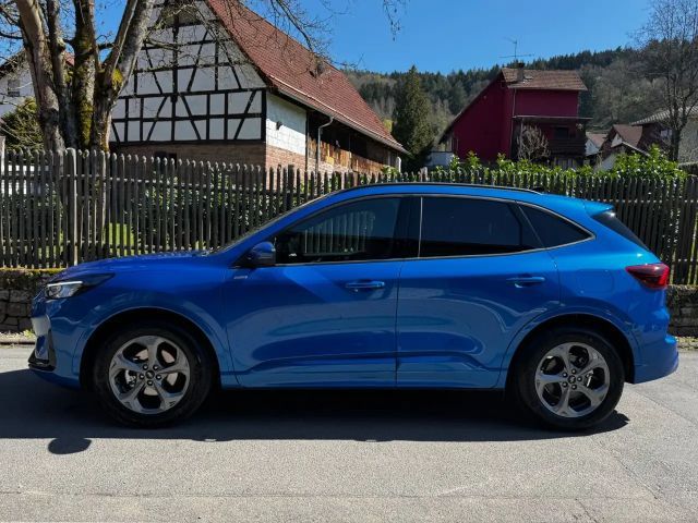 Ford Kuga ST Line