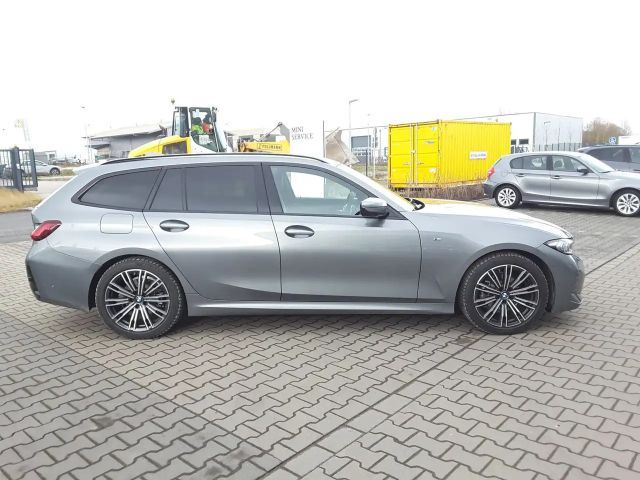 BMW 318 318i M-Sport Touring
