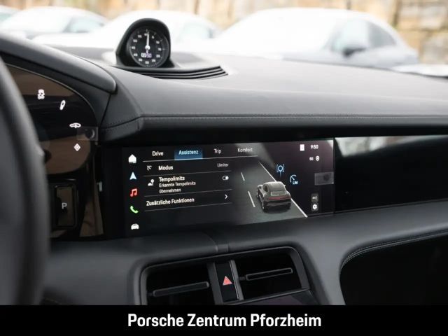 Porsche Taycan Black Edition Sport Turismo