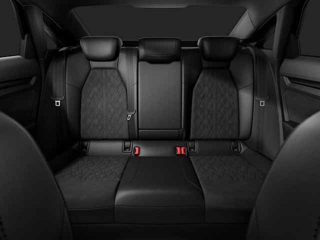 Audi RS3 Quattro S-Tronic Sedan