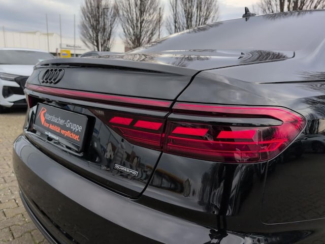 Audi A8 60 TFSI Hybride Quattro