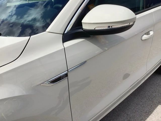 Volkswagen T-Roc DSG R-Line